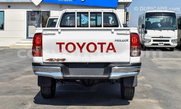 Buy Import Toyota Hilux White Car in Import - Dubai in Malawi Buy Import Toyota Hilux White Car in Import - Dubai in Malawi