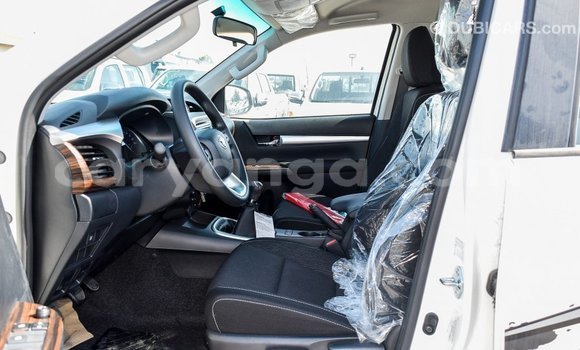 Buy Import Toyota Hilux White Car in Import - Dubai in Malawi Buy Import Toyota Hilux White Car in Import - Dubai in Malawi