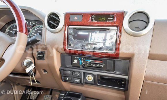 Buy Import Toyota Land Cruiser Beige Car in Import - Dubai in Malawi Buy Import Toyota Land Cruiser Beige Car in Import - Dubai in Malawi