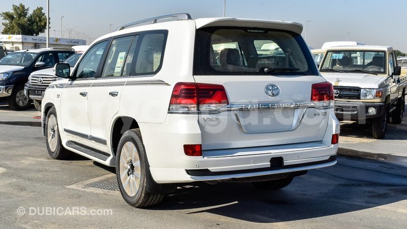 Big with watermark toyota land cruiser malawi import dubai 6881