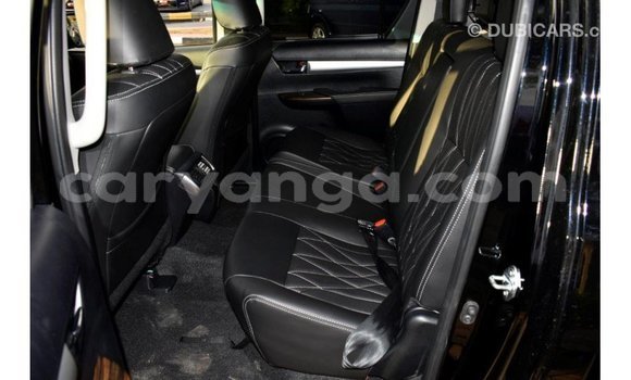 Nunua Imported Toyota Hilux Black Gari ndani ya Import - Dubai nchini Malawi Nunua Imported Toyota Hilux Black Gari ndani ya Import - Dubai nchini Malawi