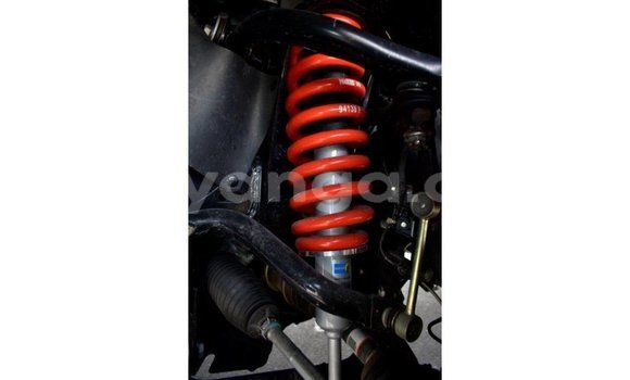 Nunua Imported Toyota Hilux Black Gari ndani ya Import - Dubai nchini Malawi Nunua Imported Toyota Hilux Black Gari ndani ya Import - Dubai nchini Malawi