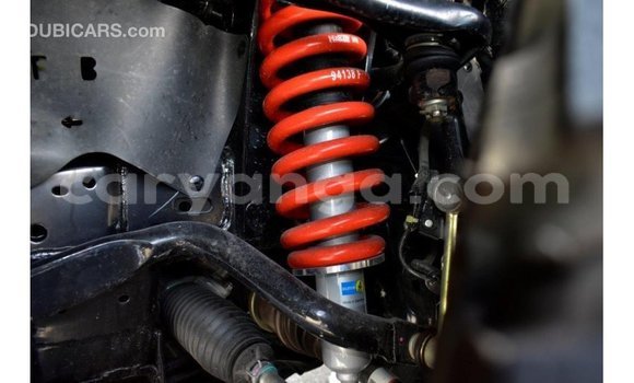 Nunua Imported Toyota Hilux Black Gari ndani ya Import - Dubai nchini Malawi Nunua Imported Toyota Hilux Black Gari ndani ya Import - Dubai nchini Malawi