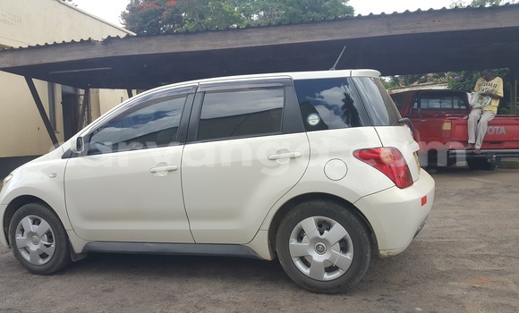 Buy Used Toyota IST White Car in Blantyre in Malawi Buy Used Toyota IST White Car in Blantyre in Malawi