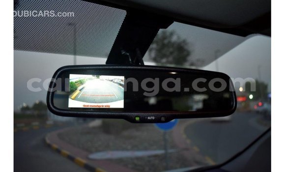 Nunua Imported Toyota Hiace White Gari ndani ya Import - Dubai nchini Malawi Nunua Imported Toyota Hiace White Gari ndani ya Import - Dubai nchini Malawi