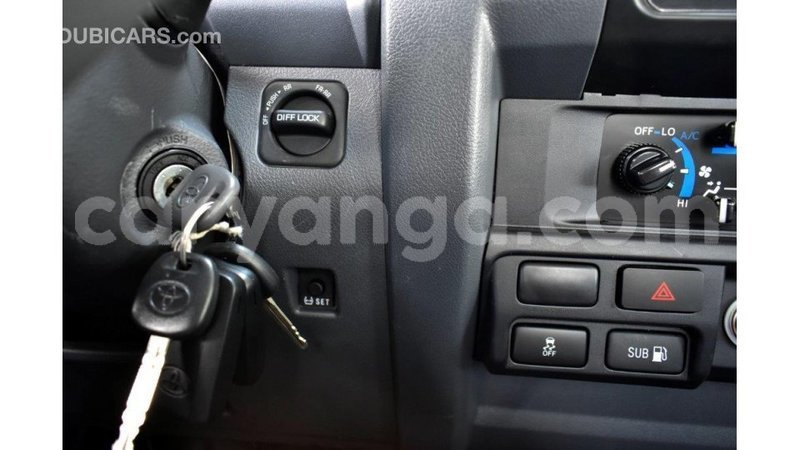 Big with watermark toyota land cruiser malawi import dubai 6906