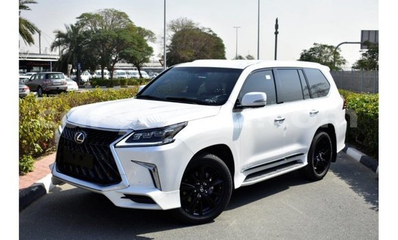 Nunua Imported Lexus LX White Gari ndani ya Import - Dubai nchini Malawi Nunua Imported Lexus LX White Gari ndani ya Import - Dubai nchini Malawi