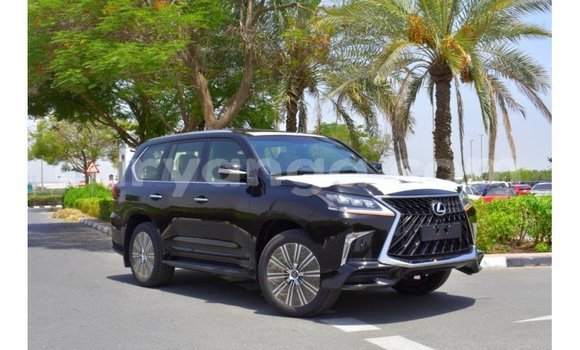 Nunua Imported Lexus LX Black Gari ndani ya Import - Dubai nchini Malawi Nunua Imported Lexus LX Black Gari ndani ya Import - Dubai nchini Malawi