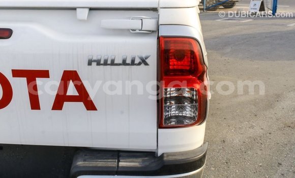Buy Import Toyota Hilux White Car in Import - Dubai in Malawi Buy Import Toyota Hilux White Car in Import - Dubai in Malawi