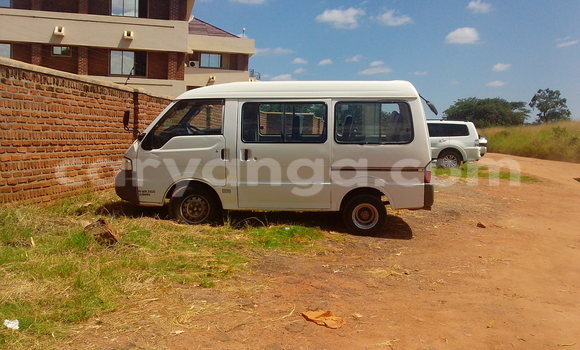 Buy Used Nissan 350Z White Car in Limbe in Malawi Buy Used Nissan 350Z White Car in Limbe in Malawi