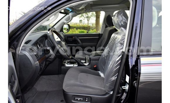 Nunua Imported Toyota Land Cruiser Black Gari ndani ya Import - Dubai nchini Malawi Nunua Imported Toyota Land Cruiser Black Gari ndani ya Import - Dubai nchini Malawi