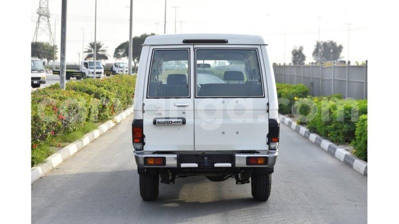 Big with watermark toyota land cruiser malawi import dubai 6936