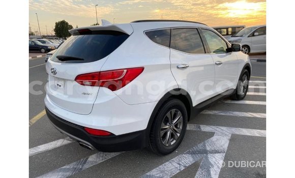 Buy Import Hyundai Santa Fe White Car in Import - Dubai in Malawi Buy Import Hyundai Santa Fe White Car in Import - Dubai in Malawi