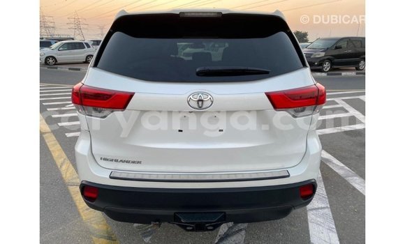 Buy Import Toyota Highlander White Car in Import - Dubai in Malawi Buy Import Toyota Highlander White Car in Import - Dubai in Malawi