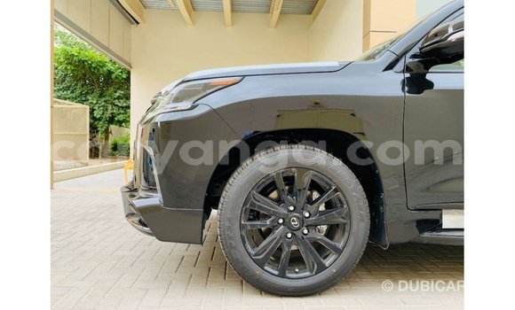 Acheter Import Voiture Lexus LX Noir à Import - Dubai, Malawi Acheter Import Voiture Lexus LX Noir à Import - Dubai, Malawi