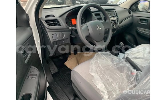 Buy Import Mitsubishi L200 White Car in Import - Dubai in Malawi Buy Import Mitsubishi L200 White Car in Import - Dubai in Malawi