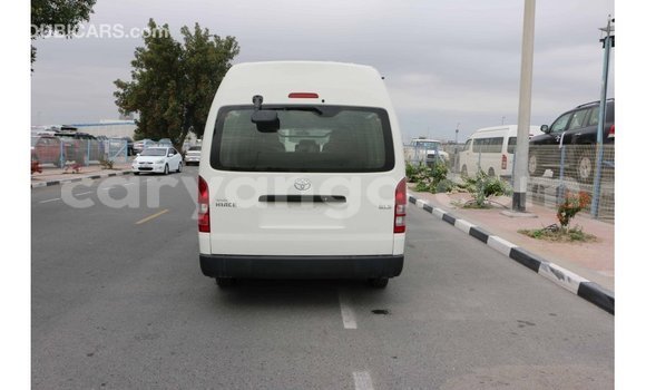 Buy Import Toyota Hiace White Car in Import - Dubai in Malawi Buy Import Toyota Hiace White Car in Import - Dubai in Malawi
