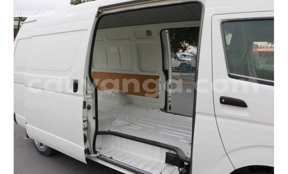 Buy Import Toyota Hiace White Car in Import - Dubai in Malawi Buy Import Toyota Hiace White Car in Import - Dubai in Malawi