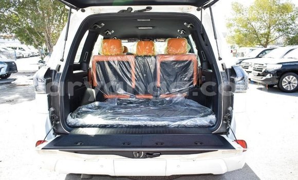 Buy Import Lexus LX White Car in Import - Dubai in Malawi Buy Import Lexus LX White Car in Import - Dubai in Malawi