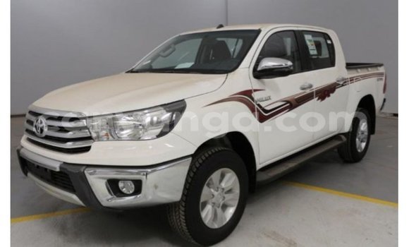 Acheter Import Voiture Toyota Hilux Blanc à Import - Dubai, Malawi Acheter Import Voiture Toyota Hilux Blanc à Import - Dubai, Malawi