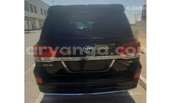 Nunua Imported Toyota Land Cruiser Black Gari ndani ya Import - Dubai nchini Malawi Nunua Imported Toyota Land Cruiser Black Gari ndani ya Import - Dubai nchini Malawi