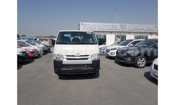 Buy Import Toyota Hiace White Car in Import - Dubai in Malawi Buy Import Toyota Hiace White Car in Import - Dubai in Malawi