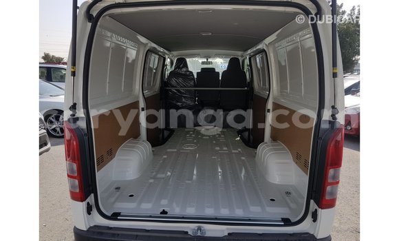 Buy Import Toyota Hiace White Car in Import - Dubai in Malawi Buy Import Toyota Hiace White Car in Import - Dubai in Malawi