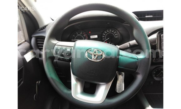 Buy Import Toyota Hilux White Car in Import - Dubai in Malawi Buy Import Toyota Hilux White Car in Import - Dubai in Malawi