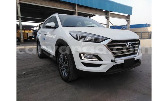Buy Import Hyundai Tucson White Car in Import - Dubai in Malawi Buy Import Hyundai Tucson White Car in Import - Dubai in Malawi