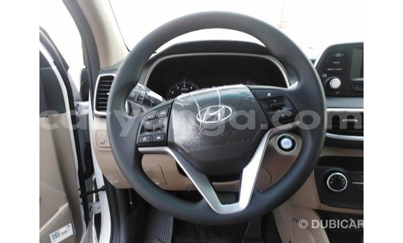 Buy Import Hyundai Tucson White Car in Import - Dubai in Malawi Buy Import Hyundai Tucson White Car in Import - Dubai in Malawi