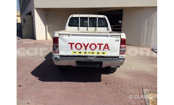 Buy Import Toyota Hilux White Car in Import - Dubai in Malawi Buy Import Toyota Hilux White Car in Import - Dubai in Malawi