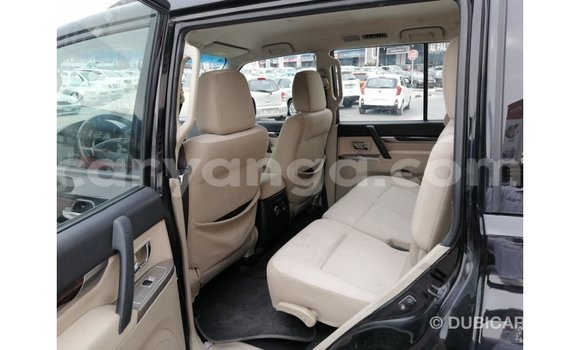 Buy Import Mitsubishi Pajero Black Car in Import - Dubai in Malawi Buy Import Mitsubishi Pajero Black Car in Import - Dubai in Malawi