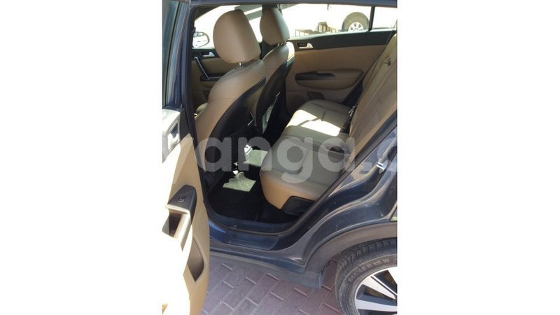 Big with watermark kia sportage malawi import dubai 7022