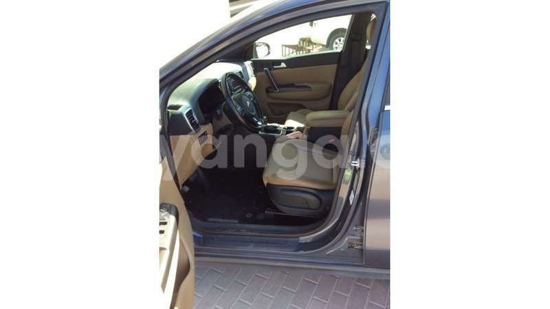 Big with watermark kia sportage malawi import dubai 7022