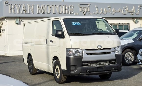 Buy Import Toyota Hiace White Car in Import - Dubai in Malawi Buy Import Toyota Hiace White Car in Import - Dubai in Malawi