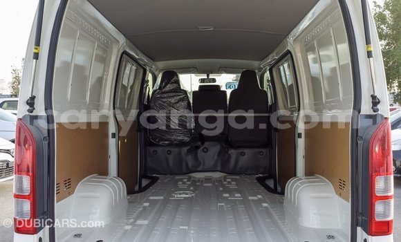 Buy Import Toyota Hiace White Car in Import - Dubai in Malawi Buy Import Toyota Hiace White Car in Import - Dubai in Malawi