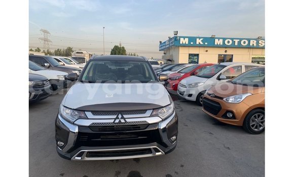 Buy Import Mitsubishi Outlander Brown Car in Import - Dubai in Malawi Buy Import Mitsubishi Outlander Brown Car in Import - Dubai in Malawi