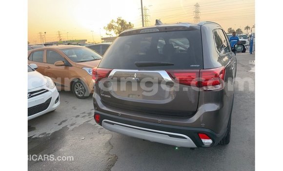 Buy Import Mitsubishi Outlander Brown Car in Import - Dubai in Malawi Buy Import Mitsubishi Outlander Brown Car in Import - Dubai in Malawi