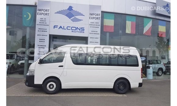 Buy Import Toyota Hiace White Car in Import - Dubai in Malawi Buy Import Toyota Hiace White Car in Import - Dubai in Malawi