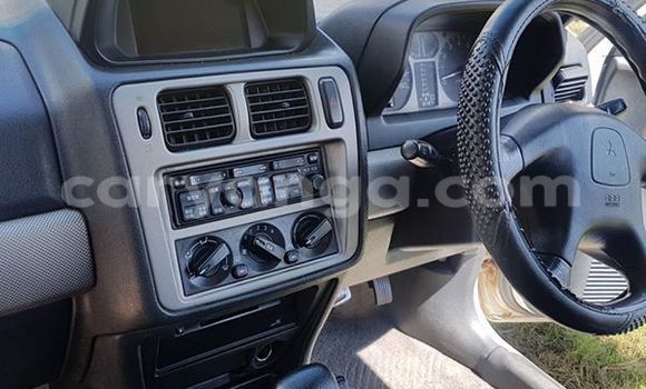 Acheter Occasion Voiture Mitsubishi Pajero Blanc à Limbe, Malawi Acheter Occasion Voiture Mitsubishi Pajero Blanc à Limbe, Malawi