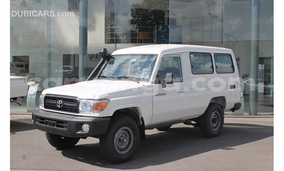 Buy Import Toyota Land Cruiser White Car in Import - Dubai in Malawi Buy Import Toyota Land Cruiser White Car in Import - Dubai in Malawi