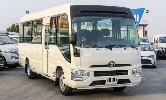 Buy Import Toyota Coaster White Car in Import - Dubai in Malawi Buy Import Toyota Coaster White Car in Import - Dubai in Malawi