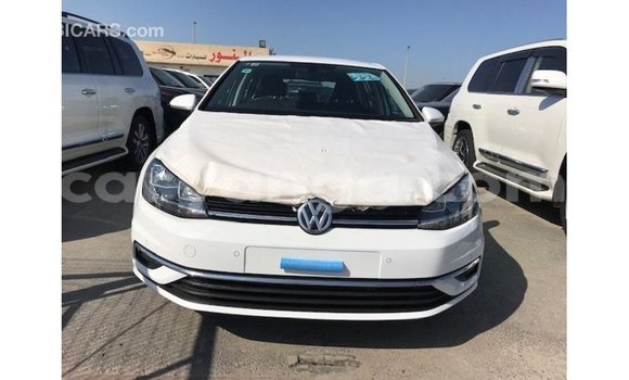 Acheter Import Voiture Volkswagen Golf Blanc à Import - Dubai, Malawi Acheter Import Voiture Volkswagen Golf Blanc à Import - Dubai, Malawi