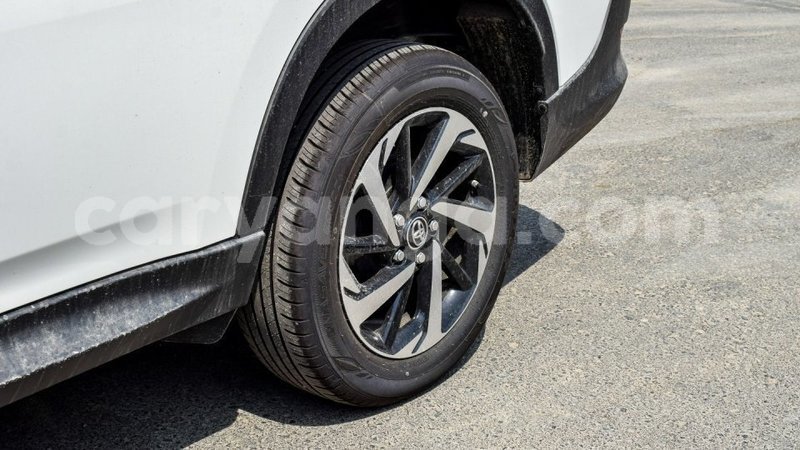 Big with watermark toyota vvti malawi import dubai 7086