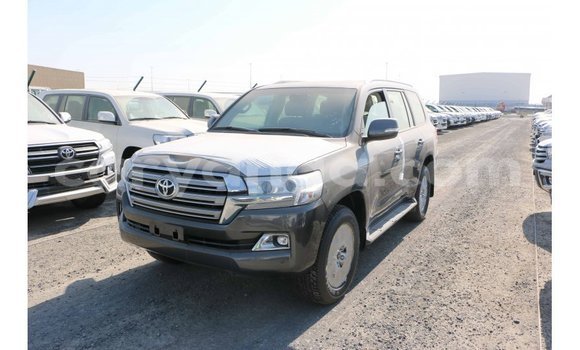 Buy Import Toyota Land Cruiser Black Car in Import - Dubai in Malawi Buy Import Toyota Land Cruiser Black Car in Import - Dubai in Malawi