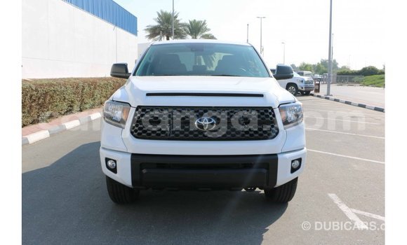 Buy Import Toyota Tundra White Car in Import - Dubai in Malawi Buy Import Toyota Tundra White Car in Import - Dubai in Malawi