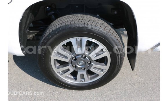Buy Import Toyota Tundra White Car in Import - Dubai in Malawi Buy Import Toyota Tundra White Car in Import - Dubai in Malawi