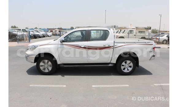 Buy Import Toyota Hilux White Car in Import - Dubai in Malawi Buy Import Toyota Hilux White Car in Import - Dubai in Malawi