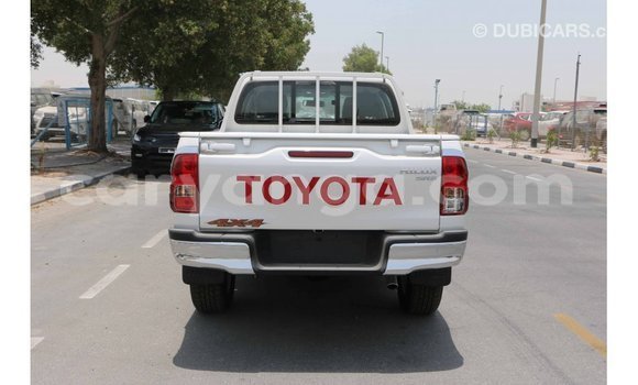 Buy Import Toyota Hilux White Car in Import - Dubai in Malawi Buy Import Toyota Hilux White Car in Import - Dubai in Malawi