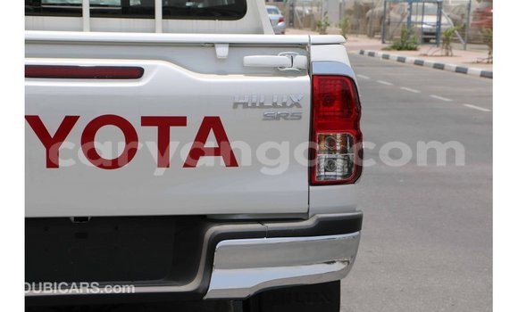 Buy Import Toyota Hilux White Car in Import - Dubai in Malawi Buy Import Toyota Hilux White Car in Import - Dubai in Malawi